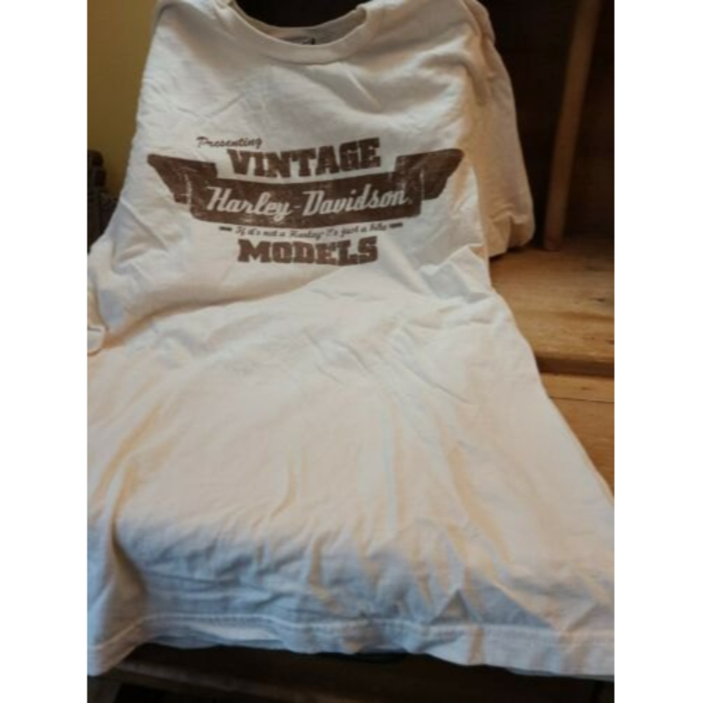 Harley-Davidson T-shirt Crab/Motorcycle On Back Bravado Shirt Med